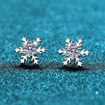 sparkling-snowflakes-stud-earrings-1